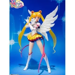 Bandai Pretty Guardian Sailor Moon Sailor Stars Eternal Sailor Moon S.H.Figuarts Action Figure