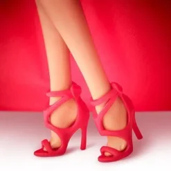 Barbie Holiday Doll 2022 - Select Figure(s)