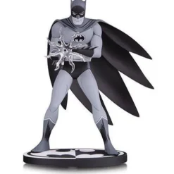 Batman Black and White by Jiro Kuwata Statue