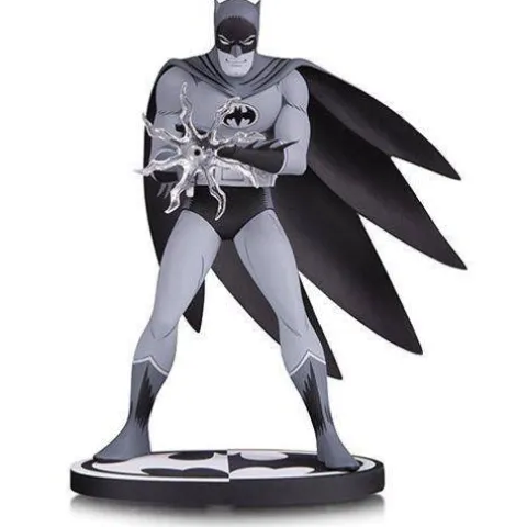 Batman Black and White by Jiro Kuwata Statue