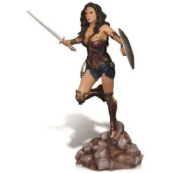 Batman v Superman: Dawn of Justice Wonder Woman 1:8 Scale Resin Model Kit