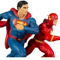 DC Battle Superman vs. The Flash Racing Statue