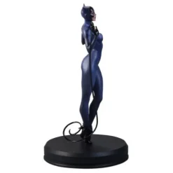 DC Direct Cover Girls Catwoman By Campbell Statue