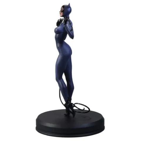 DC Direct Cover Girls Catwoman By Campbell Statue