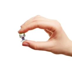 Funko Bitty Pop! Batman Signal Display Shelf