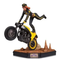 Gotham City Garage Batgirl Statue