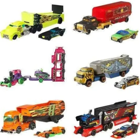 Hot Wheels Super Hauling Rig and Car - Select Figure(s)