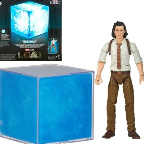 Marvel Legends Loki Tesseract with Loki 6-Inch Action Figure