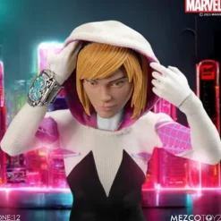 Mezco Toyz Ghost-Spider One:12 Collective Action Figure