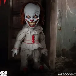 Mezco Toyz MDS Mega Scale IT: Talking Sinister Pennywise 15-Inch Doll