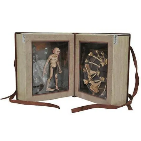 SDCC 2021 Lord of the Rings Deluxe Action Figure Box Set