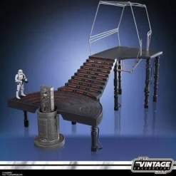Star Wars - The Vintage Collection - Carbon-Freezing Chamber Playset with Stormtrooper Action Figure