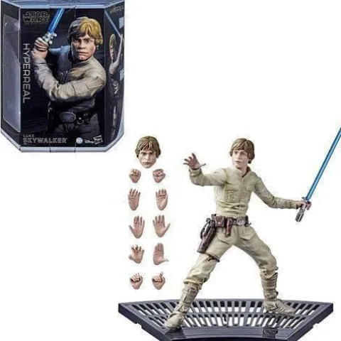 Star Wars The Black Series - Luke Skywalker - Hyperreal - 8-Inch Action Figure